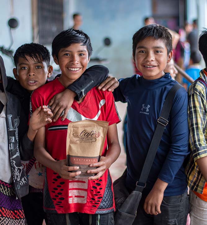 Guatemala Coffee for education Café Con Causa
